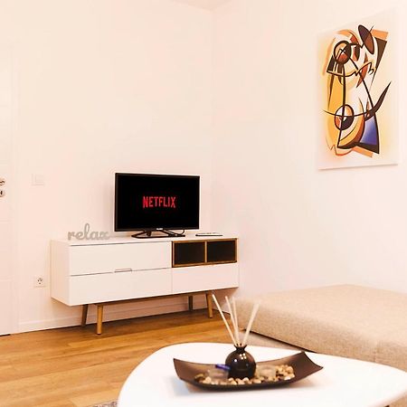 Lina - Prn, Tower Prishtina Apartament Prisztina Zewnętrze zdjęcie